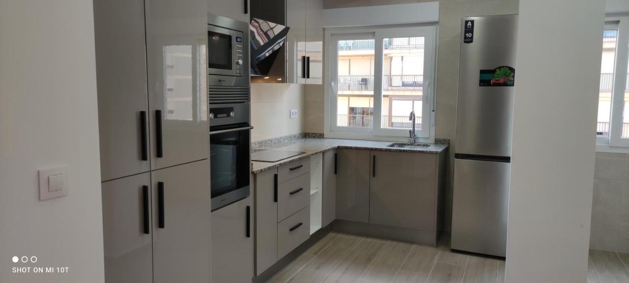 Beachfront Cozy Apartament Arenales Del Sol, Alicante Luaran gambar
